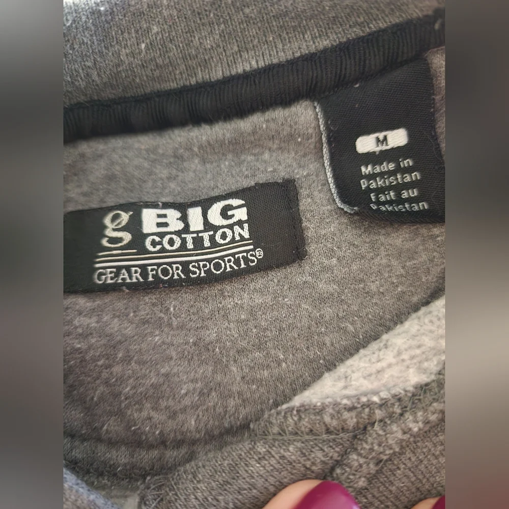 Big Cotton grey men's sweatshirt, corvette emblem, size medium